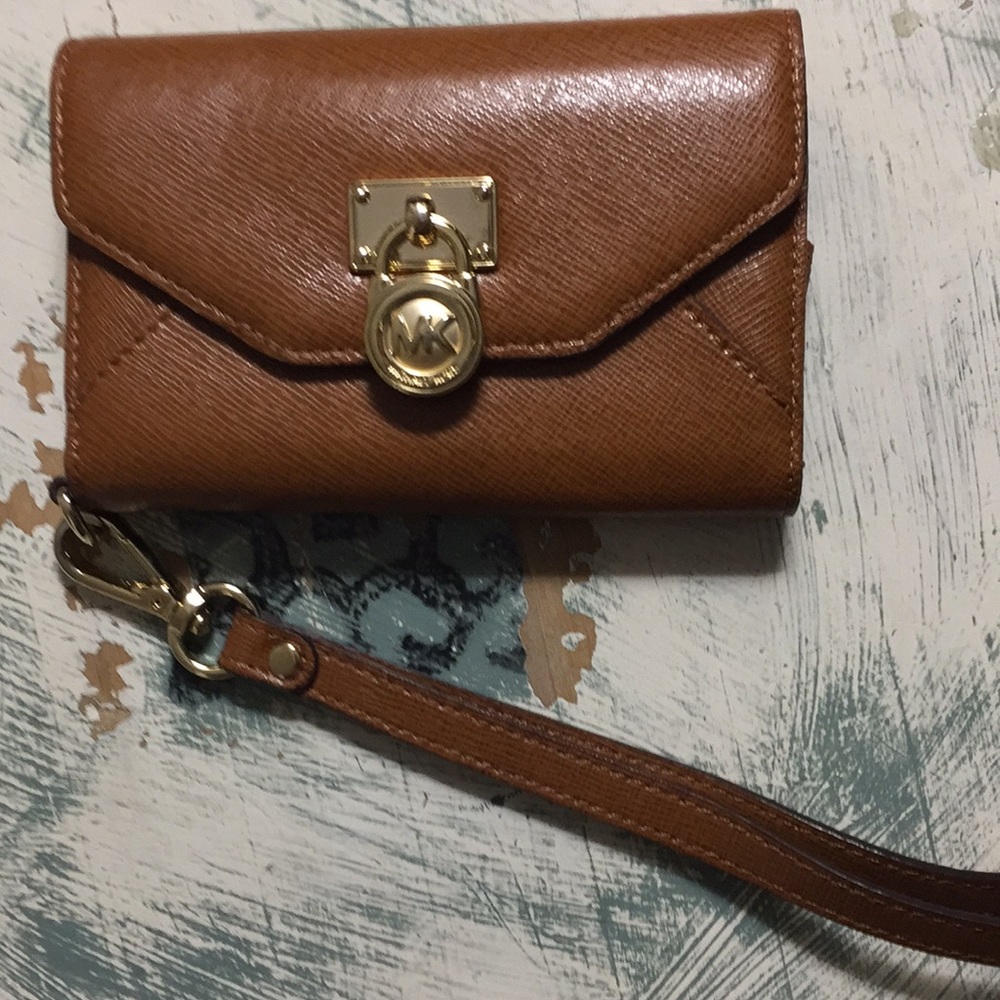 Michael Kors cell phone holder / wristlet wallet